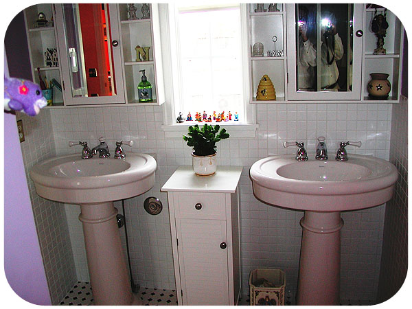 bathrooms38.jpg
